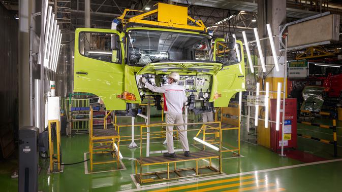 Hino Tegaskan Komitmen Jangka Panjang di Indonesia dengan Produksi 75 Ribu Unit per Tahun