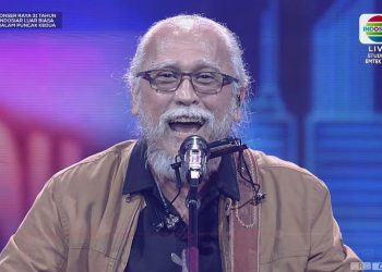 Iwan Fals Tampilkan Lagu Stecu Stecu di Konser Raya 31, Bikin Penonton Bergoyang