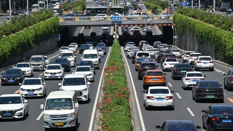 Ekonomi China Diprediksi Tumbuh 5 Persen pada Tahun 2025