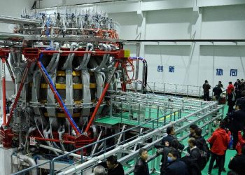 Proyek Matahari Buatan China Mengatasi Batasan Fusi Nuklir