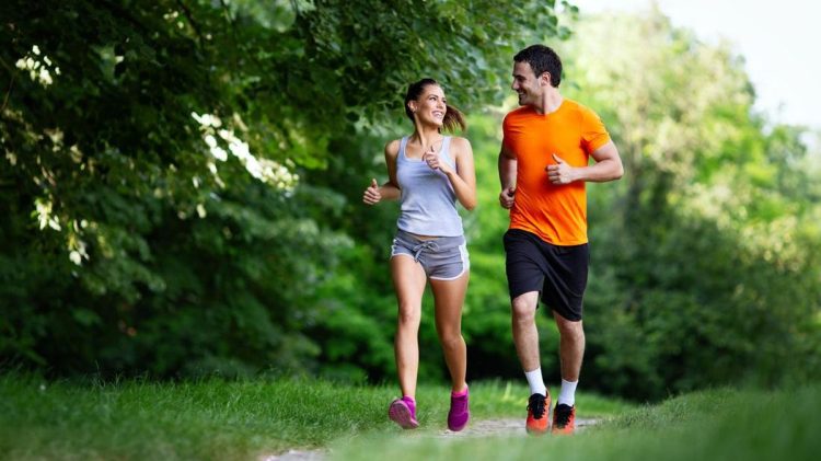 Sambil Berlari di Jalur Jogging Kalcer