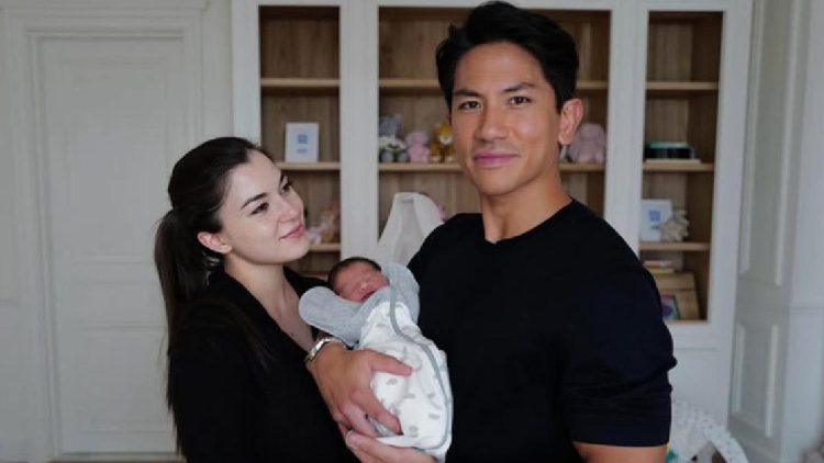 Pangeran Abdul Mateen dan Anisha Rosnah Umumkan Nama Anak Pertama Lewat Foto