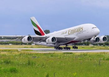 Emirates Hentikan Penggunaan Pesawat Airbus A380 untuk Terbang ke Bali