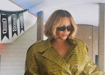 Beyonce Tiba-tiba Potong Rambut Pendek Bob, Tampil Menawan